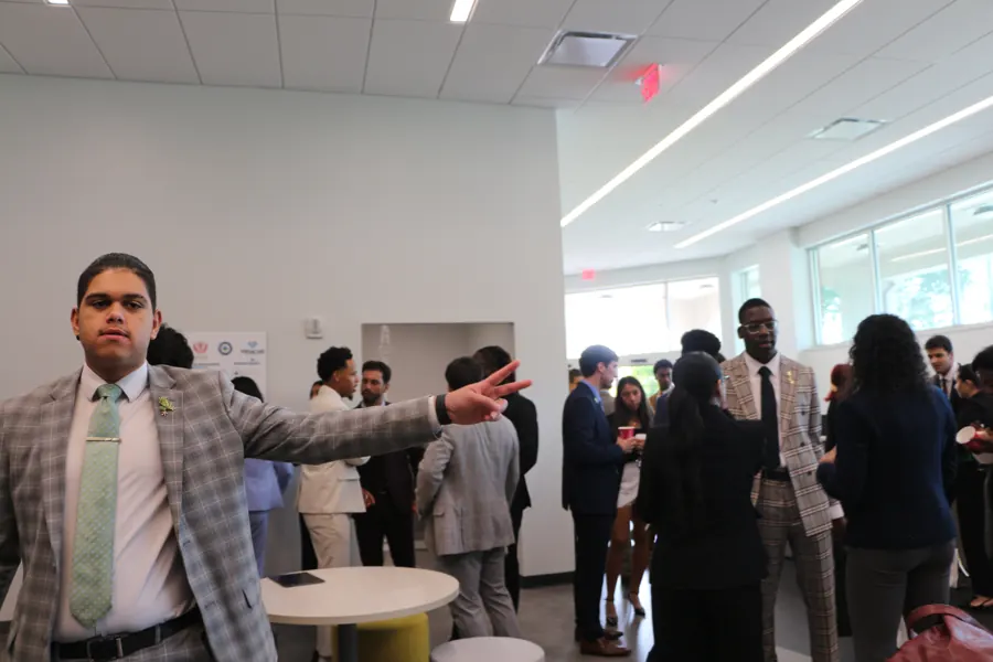 A Crescent team lead working the floor at a live event